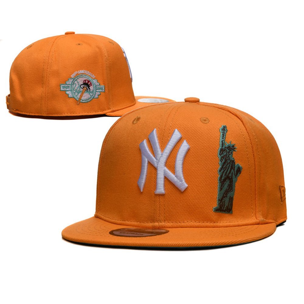 new_york_yankees_fitted_hat_2wneyuxxh1cd.jpg